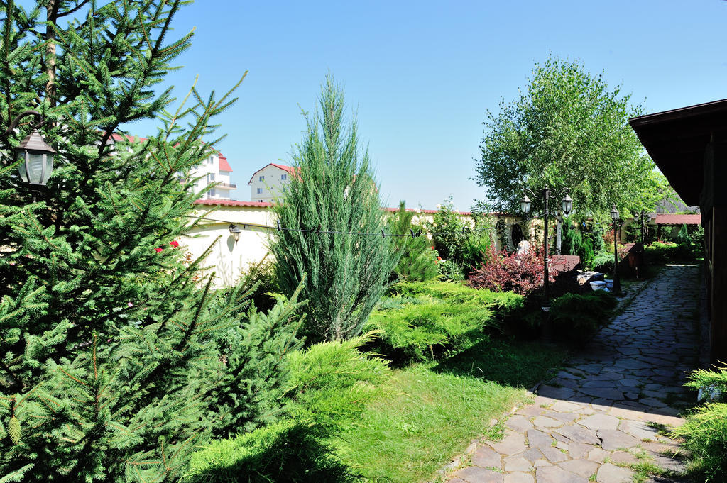 Pensiunea Ioana Gherla Exterior photo